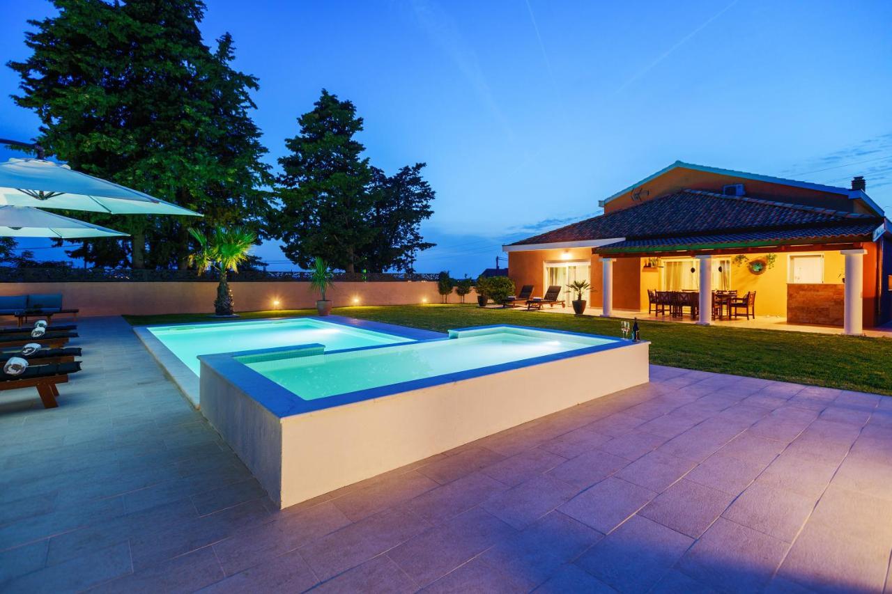Green Residence Villa Ζαντάρ Εξωτερικό φωτογραφία