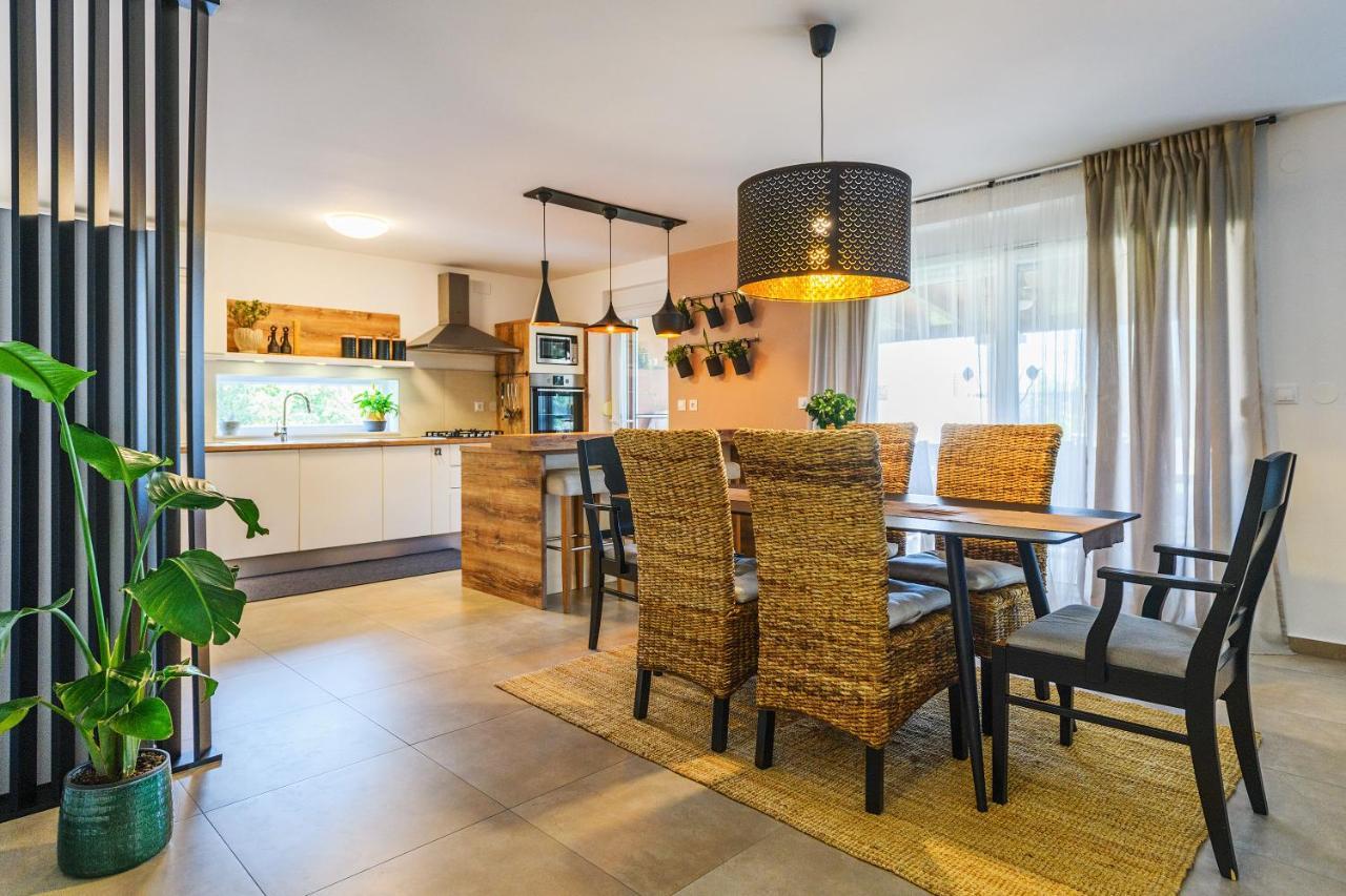 Green Residence Villa Ζαντάρ Εξωτερικό φωτογραφία